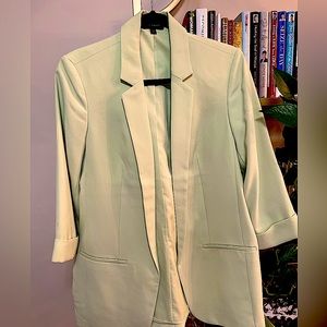 Express Women’s Boyfriend Blazer
